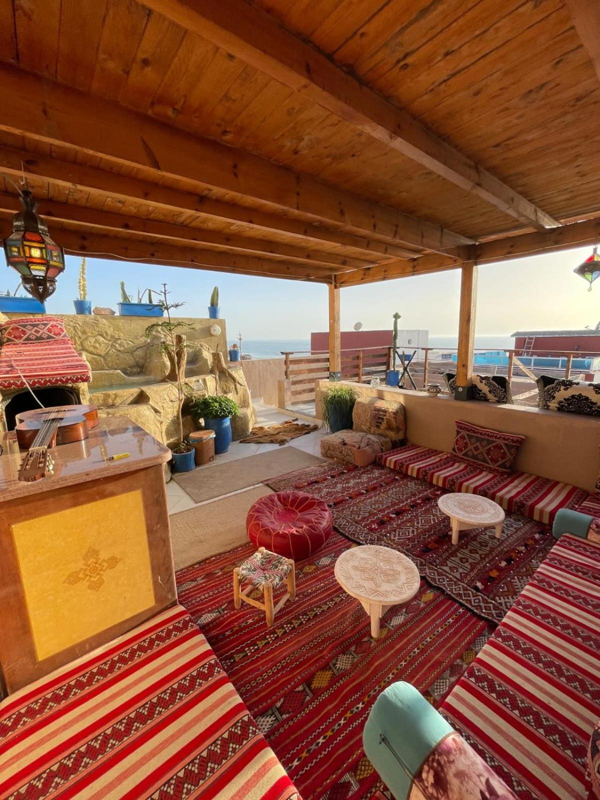 Surf & Salsa Guest House Tamraght Exterior foto