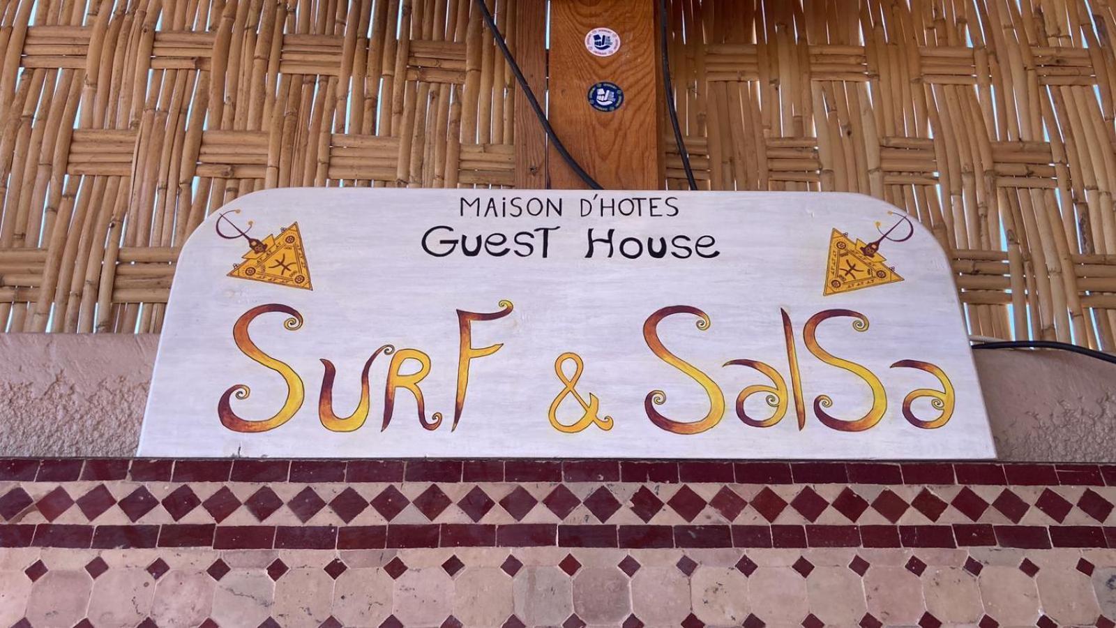Surf & Salsa Guest House Tamraght Exterior foto